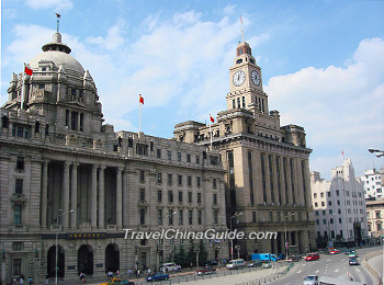 Western-style architectures along the Bund